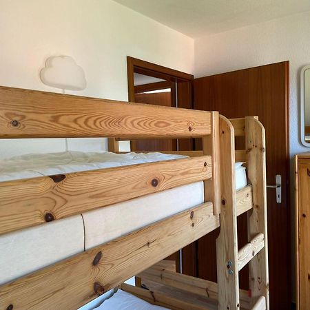 Ferienwohnung-Nils-Holgerson-Mit-Balkon-Zwischen-Strand-Wald-Wiese-Im-Suedosten-Der-Insel-Ruegen Gustow  Exterior foto